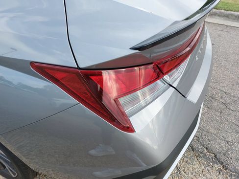 Certified 2025 Hyundai Elantra Sport FWD image 36