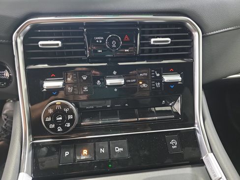 New 2026 Nissan Armada Platinum AWD/4WD image 24