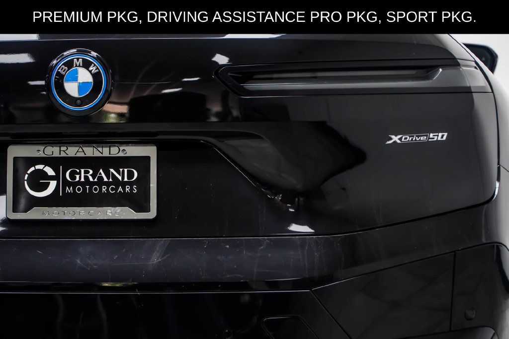 Used 2024 BMW iX xDrive50 w/ Premium Package AWD/4WD image 16