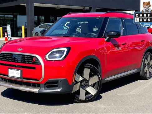 Certified 2025 MINI Cooper Countryman S w/ Comfort Package Max image 2