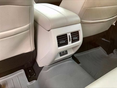 Used 2019 Nissan Altima 2.5 SL AWD/4WD image 28