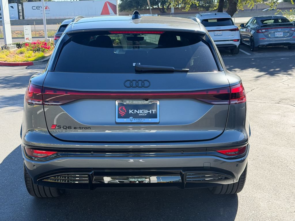 New 2027 Audi SQ6 e-tron Premium Plus AWD/4WD image 6