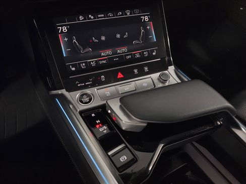 Certified 2024 Audi Q8 e-tron Prestige w/ Prestige Package image 25