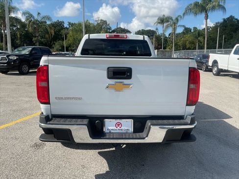 Used 2019 Chevrolet Colorado W/T w/ WT Convenience Package RWD image 4
