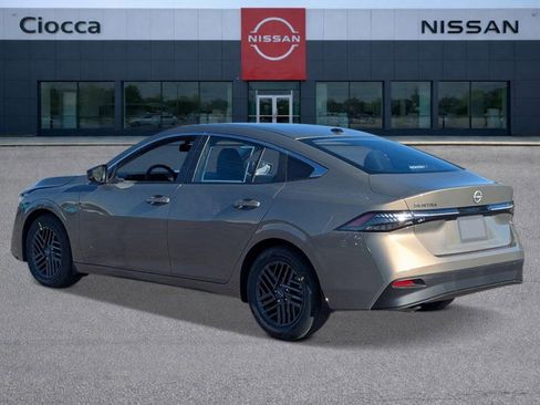 New 2026 Nissan Sentra SV w/ SV Convenience Package FWD image 3