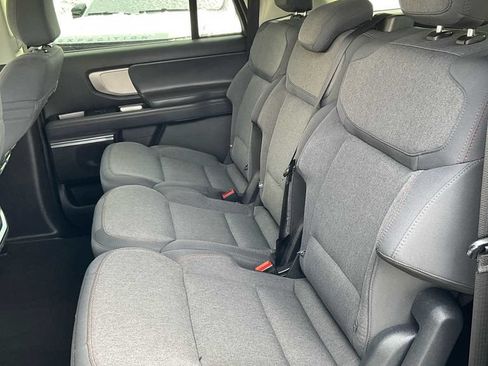 Used 2025 Ford Expedition Max Active AWD/4WD image 45