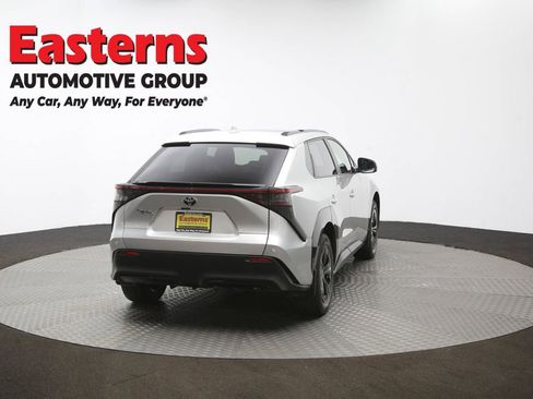 Used 2023 Toyota bZ4X XLE AWD/4WD image 38