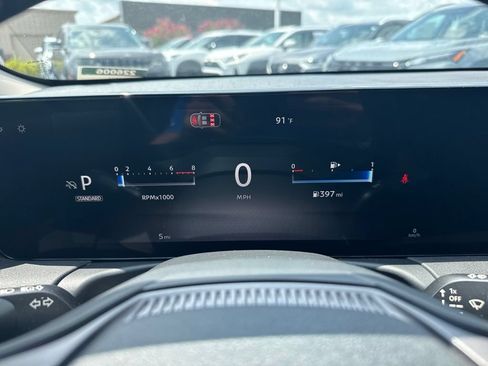 New 2026 Nissan Sentra SV w/ SV Convenience Package FWD image 19