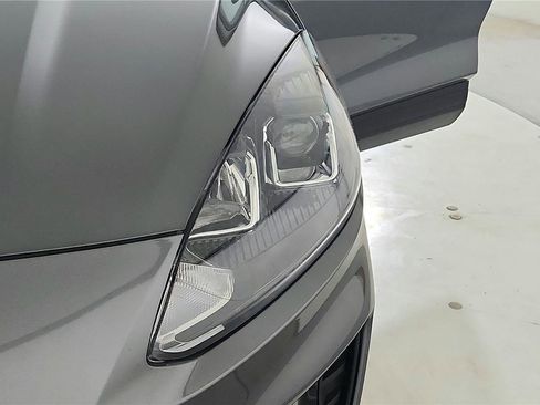 Used 2022 Ford Escape SE w/ Convenience Package image 17