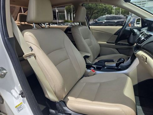 Used 2015 Honda Accord EX-L image 20