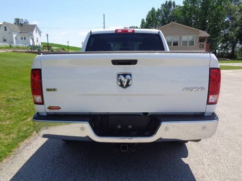 Used 2022 RAM 1500 Classic SLT w/ Electronics Group AWD/4WD image 4