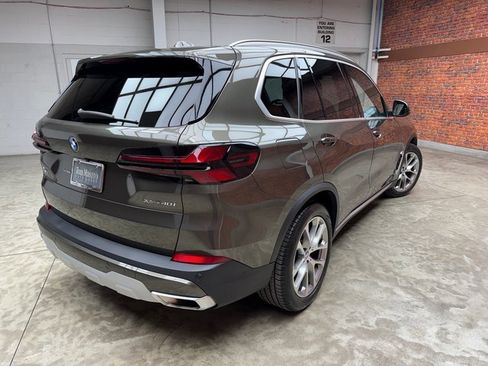 Certified 2024 BMW X5 xDrive40i w/ Premium Package image 5