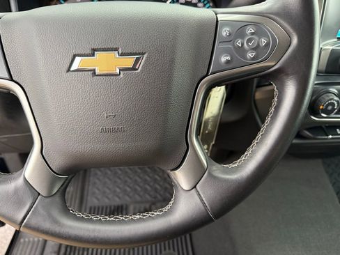 Used 2019 Chevrolet Silverado 1500 LT image 11