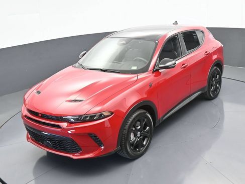 Used 2024 Dodge Hornet R/T Plus w/ R/T Blacktop Package AWD/4WD image 46
