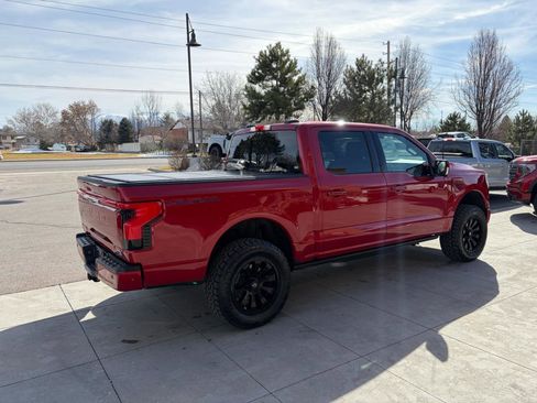 Used 2023 Ford F150 Lightning Platinum image 37