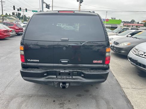 Used 2006 GMC Yukon Denali image 5