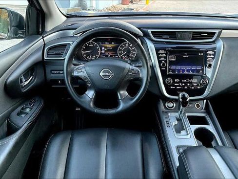 Certified 2024 Nissan Murano SV w/ SV Midnight Edition Package image 5