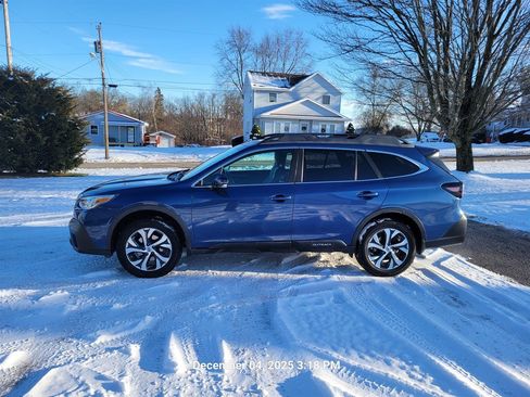 Used 2021 Subaru Outback Limited w/ Popular Package #2 image 3