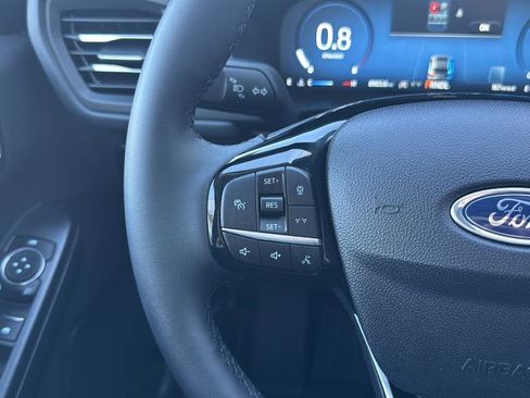 Certified 2023 Ford Escape Platinum AWD/4WD image 18