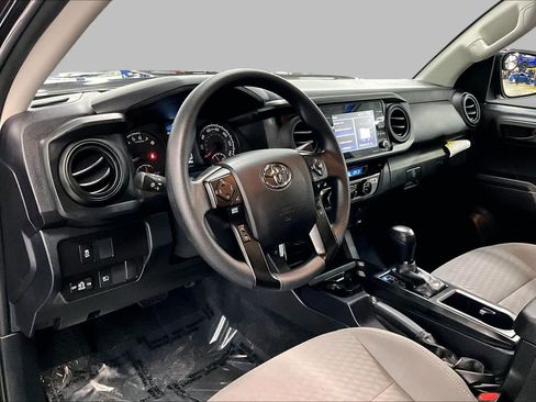 Used 2023 Toyota Tacoma SR AWD/4WD image 18