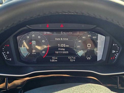 New 2025 Audi Q3 2.0T Premium image 28