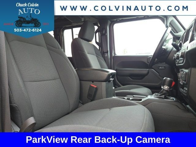 Used 2023 Jeep Wrangler Unlimited w/ Cold Weather Group AWD/4WD image 16