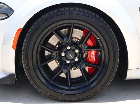 Used 2023 Dodge Charger SRT Hellcat w/ Harman/Kardon Audio Group RWD image 9