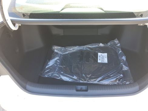 New 2026 Honda Accord LX image 12
