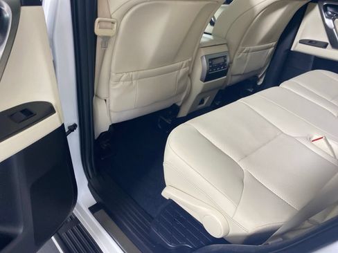 Certified 2023 Lexus GX 460 Premium w/ Premium Package AWD/4WD image 28
