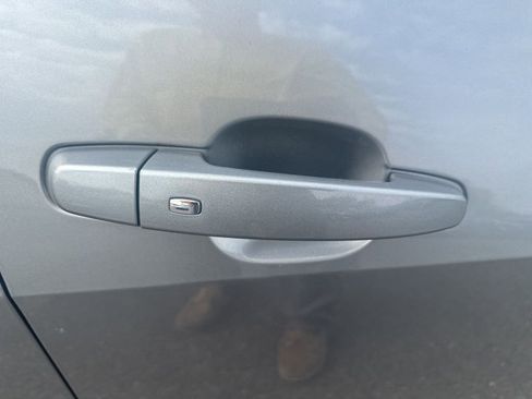 Used 2025 Chevrolet Malibu LT FWD image 5