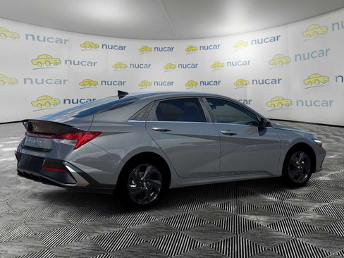 New 2026 Hyundai Elantra SEL Sport Premium image 9