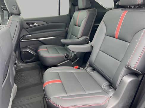 Used 2024 Chevrolet Traverse RS w/ LPO, Floor Liner Package image 29