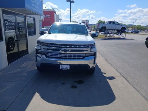 Used 2020 Chevrolet Silverado 1500 LT w/ All-Star Edition AWD/4WD image 3