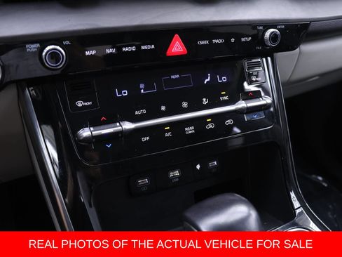Used 2022 Kia Carnival SX FWD image 6