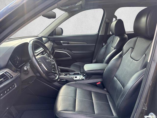 Used 2022 Kia Telluride EX w/ EX Premium Package AWD/4WD image 11