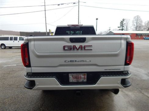 Used 2021 GMC Sierra 3500 Denali w/ Denali Ultimate Package image 9
