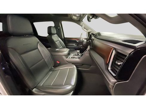 Used 2022 GMC Sierra 1500 Denali w/ Technology Package image 15