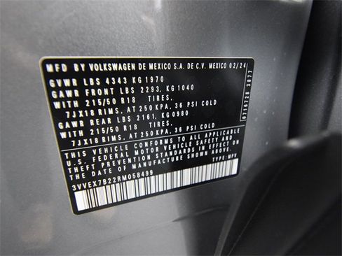 New 2024 Volkswagen Taos SE image 32