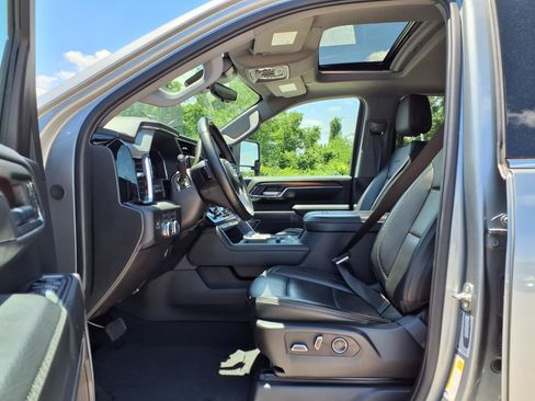 Used 2024 GMC Sierra 2500 Denali w/ Denali Reserve Package AWD/4WD image 23