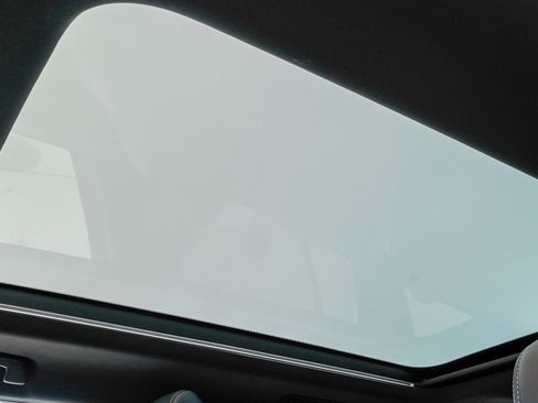 Used 2024 Lexus GX 550 w/ Cold Area Package image 22