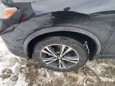 Used 2020 Nissan Rogue SV w/ Premium Package image 4