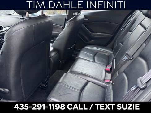 Used 2017 MAZDA MAZDA3 Touring image 13