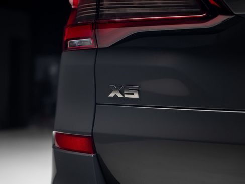 Used 2023 BMW X5 M50i w/ Executive Package AWD/4WD image 30