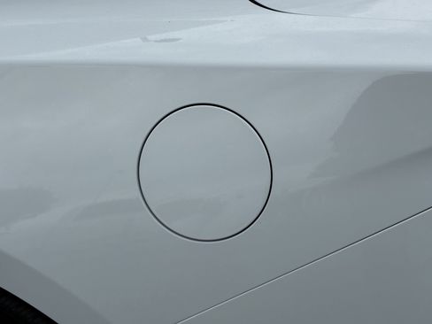 Used 2025 Ford Mustang GT Premium RWD image 12