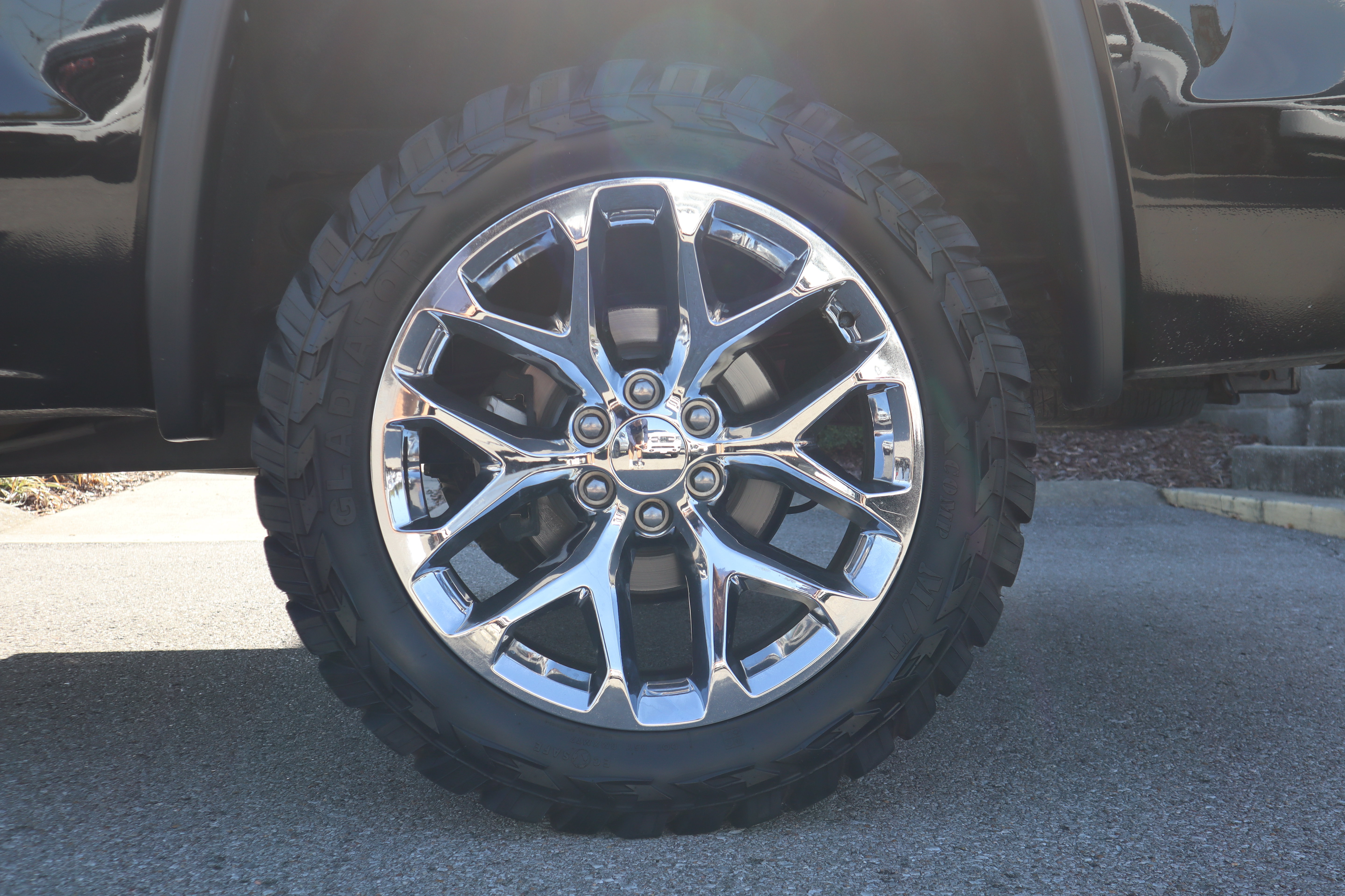 Used 2016 GMC Sierra 1500 SLE w/ SLE Value Package AWD/4WD image 11