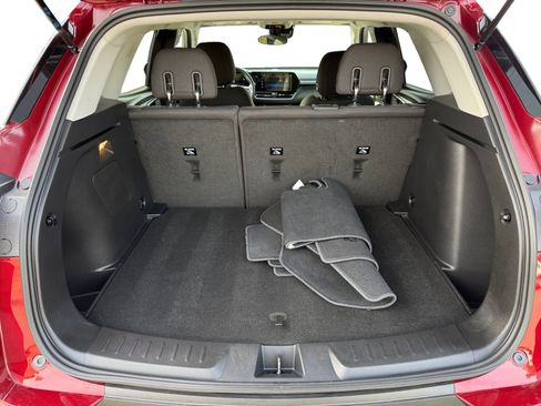 Used 2025 Chevrolet TrailBlazer LT w/ LT Cold Weather Package image 17