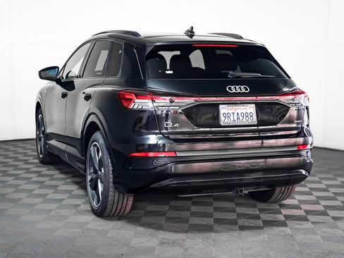 Used 2024 Audi Q4 e-tron Premium Plus AWD/4WD image 2