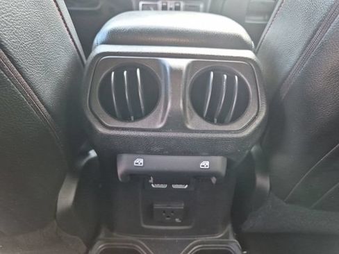 Used 2021 Jeep Wrangler Unlimited Rubicon AWD/4WD image 20