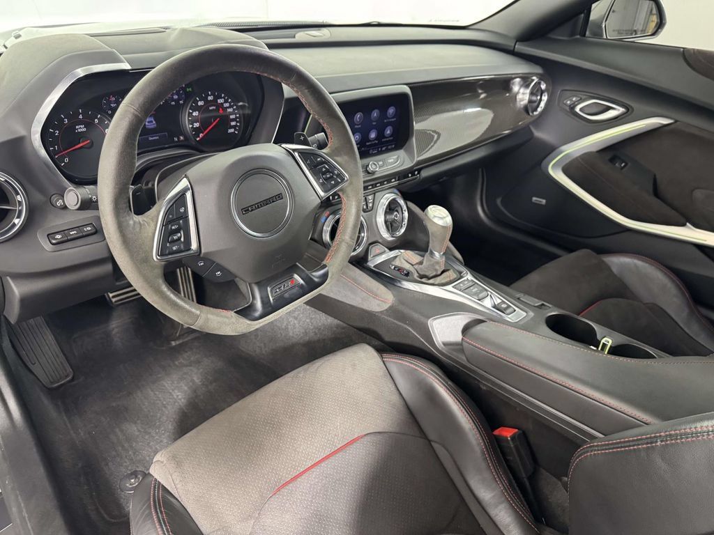 Used 2023 Chevrolet Camaro ZL1 RWD image 5