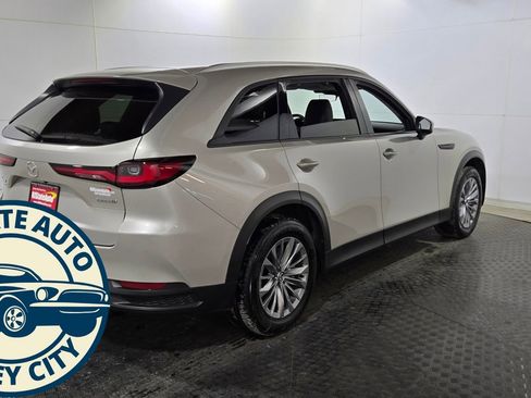 Used 2024 MAZDA CX-90 3.3 Turbo w/ Preferred Plus image 10